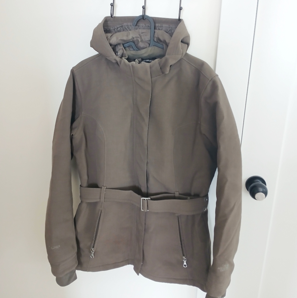The North Face Sleek Taupe Color Womens Winter Jacket Size Large